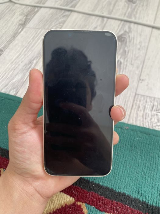 Iphone 13,белый,92% емкость