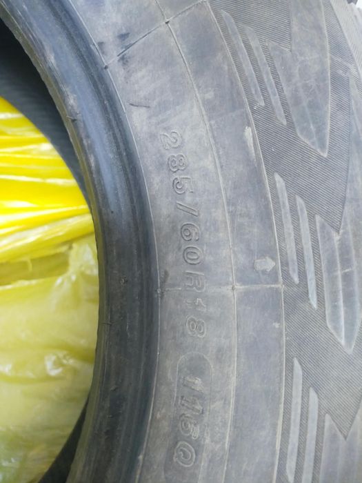 Зимние шины Нокиан 285/60/18