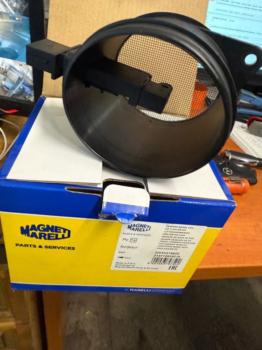 Дебитомер BMW 330d 530d 630d 730d 335d 535d 635d 3l diesel двигател