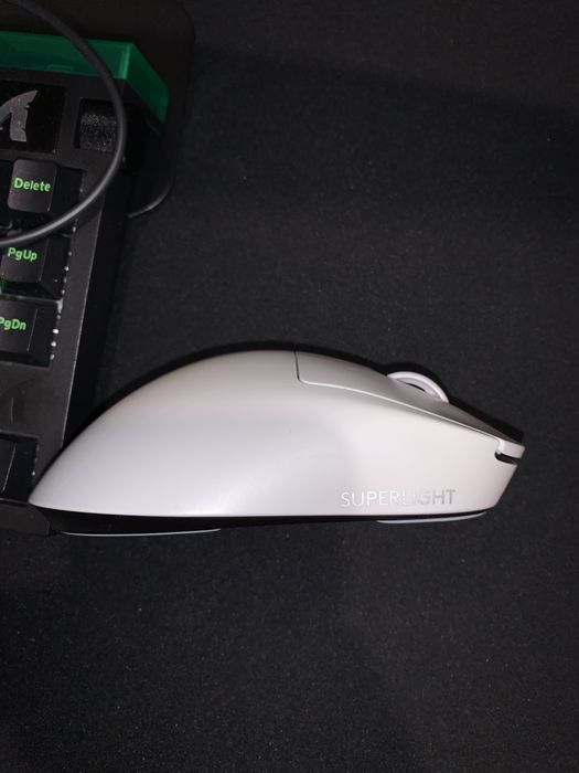 Logitech G Pro X Superlight 2 Dex