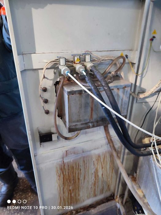 автоматы газ. воды б/у