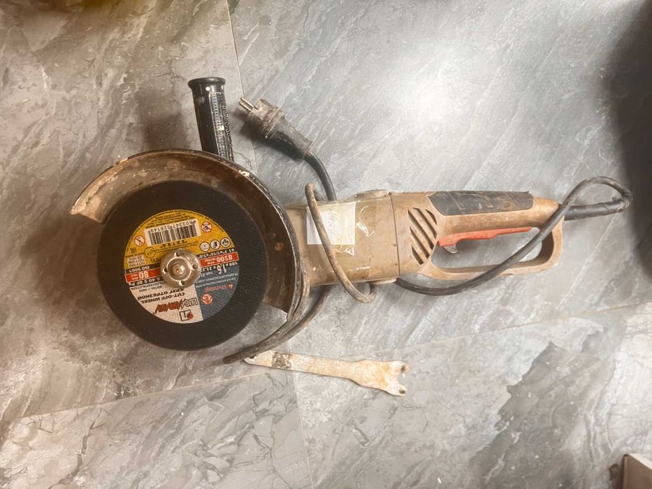 Болгарка ( лот 985218 г. Кокшетау, ул. Абая 128, 21)