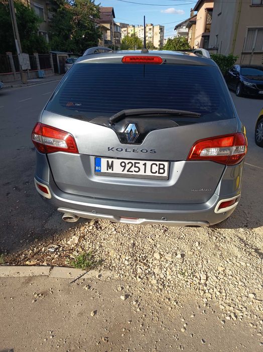 Renault Koleos 2009 2.0 dci 4X4 150 кс