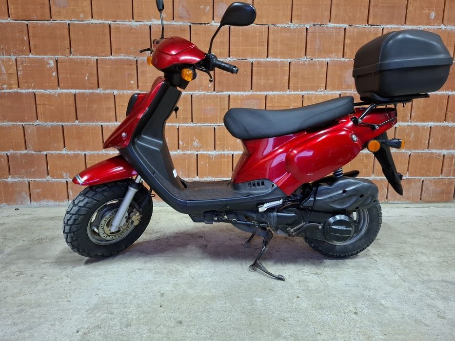 Vând scuter Pegasus Sky 125