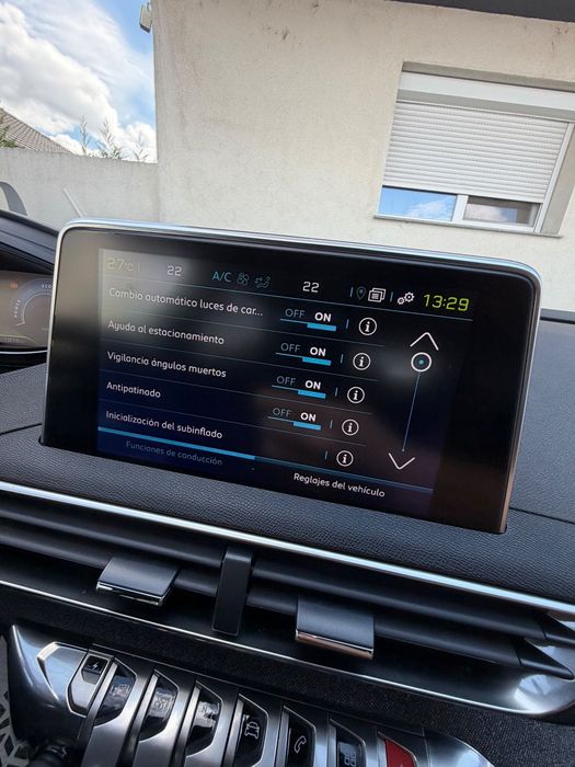 Peugeot 3008 GARANTIE 12 luni!TVA deduct plug-in hybrid GT 4x4 posibil RATE/LEASING