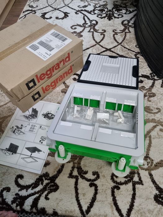 Напольная розетка лючек для Розеток.