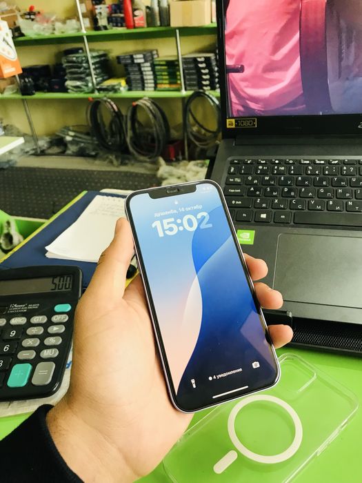 Iphone 12 ideal ochilmagan srochniga