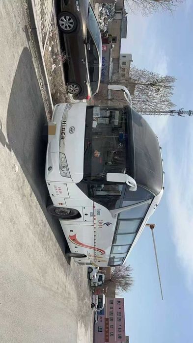 出售2019年3月海格38座2+1大巴车