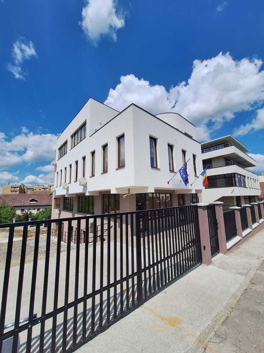 Inchiriez birouri 25 mp + 50 mp CENTRU Zalau