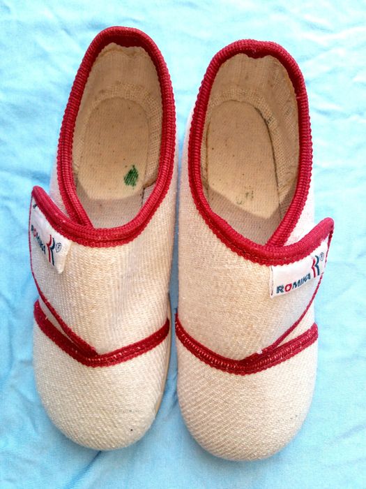 Детски обувки с лепенки