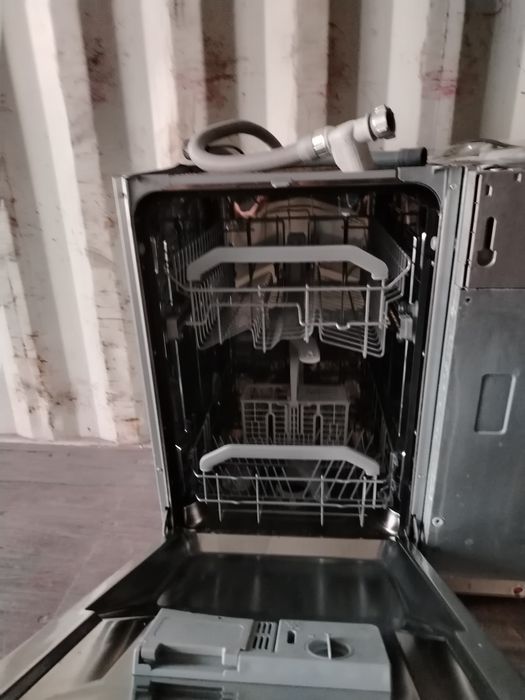 Продам посудомойку