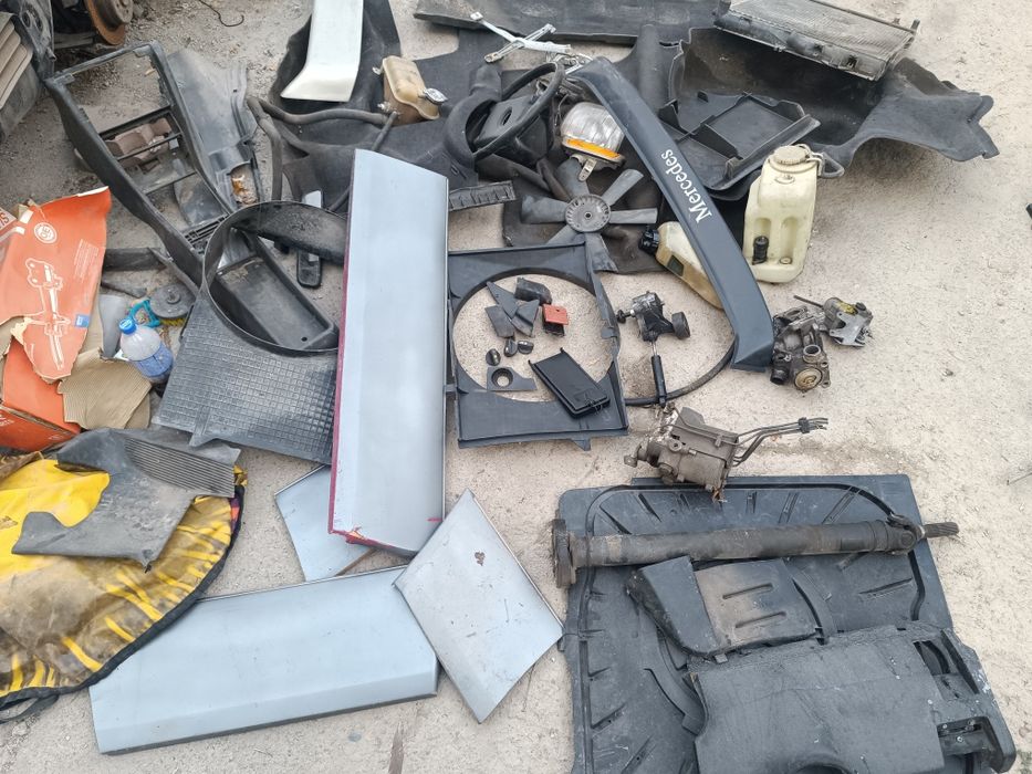 Мерседес W124 разбор запчасти