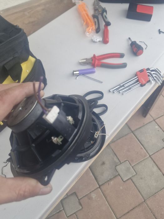 Boxe logan mcv 1  originale