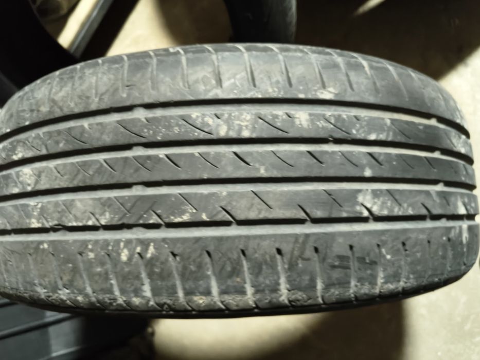 Продам Шины 215/55/17