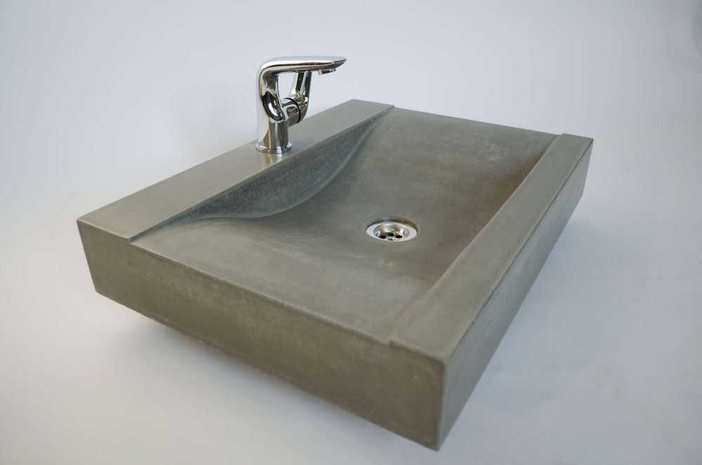 Скамейке вазон урна