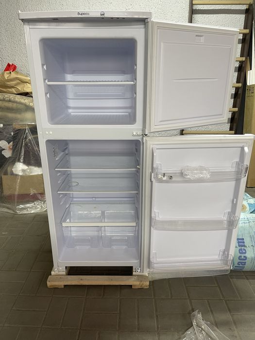 Холодильник Бирюса 153