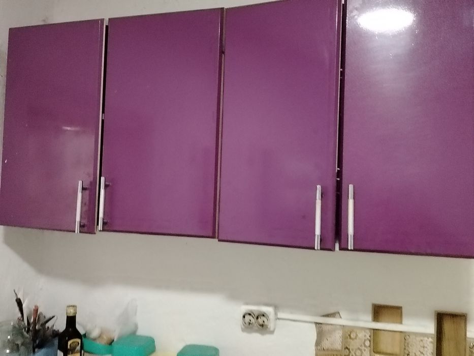 Кухонный гарнитур с мойкой