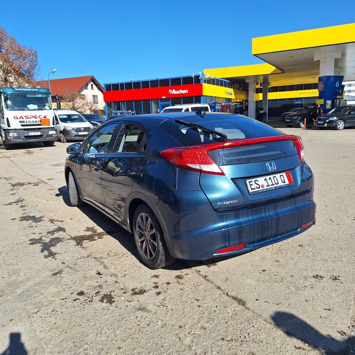 Vand Honda Civic IX, an 2013, 1.6 i-DTEC