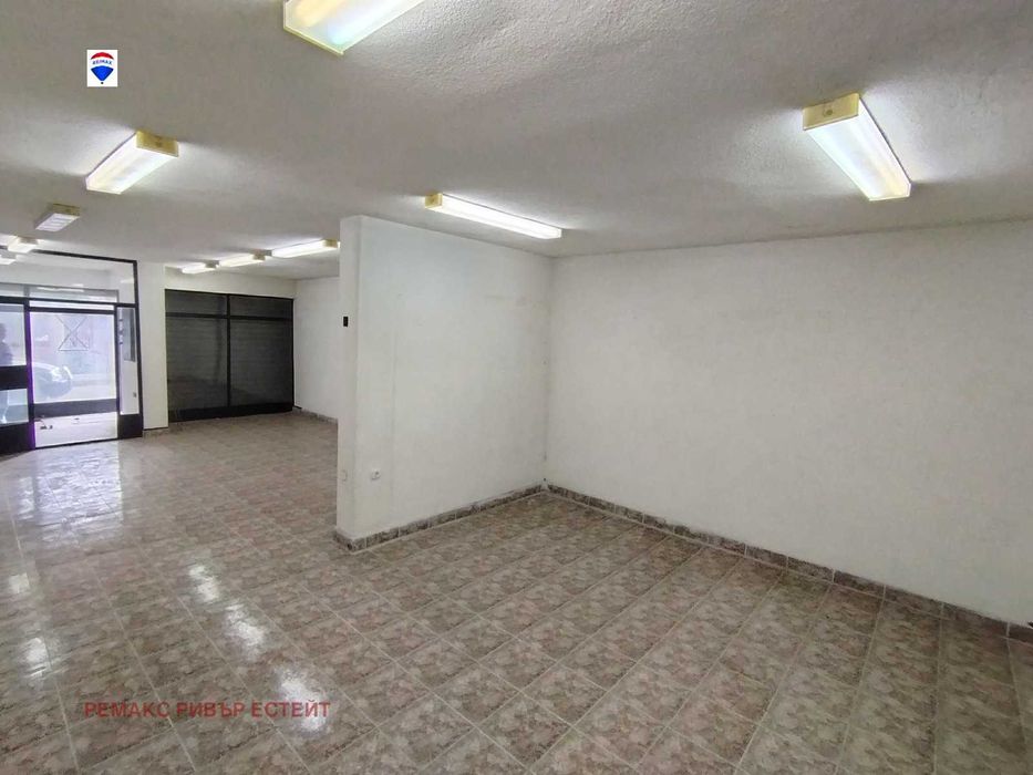 Продава се Магазин в Русе, Хъшове - 130 кв.м за 892 €/кв.м - Снимка #5