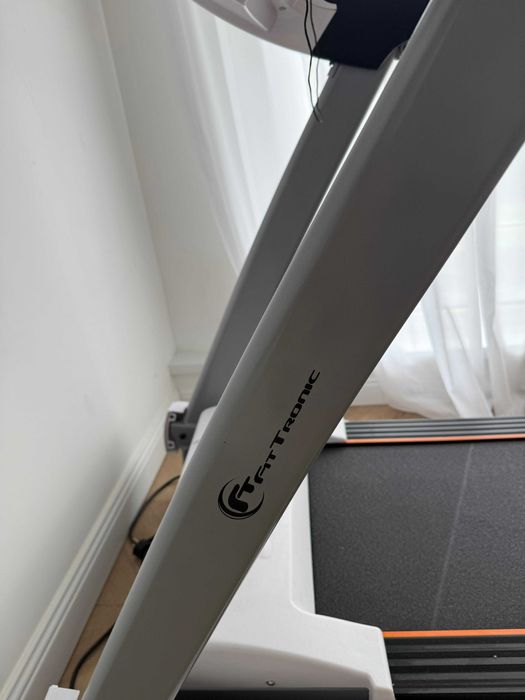 Banda de alergare electrica FitTronic D300