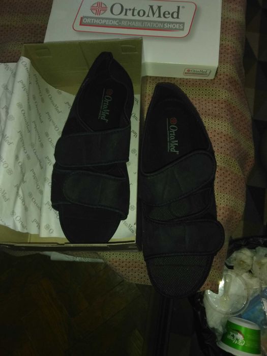 Sandale ortopedice nepurtate