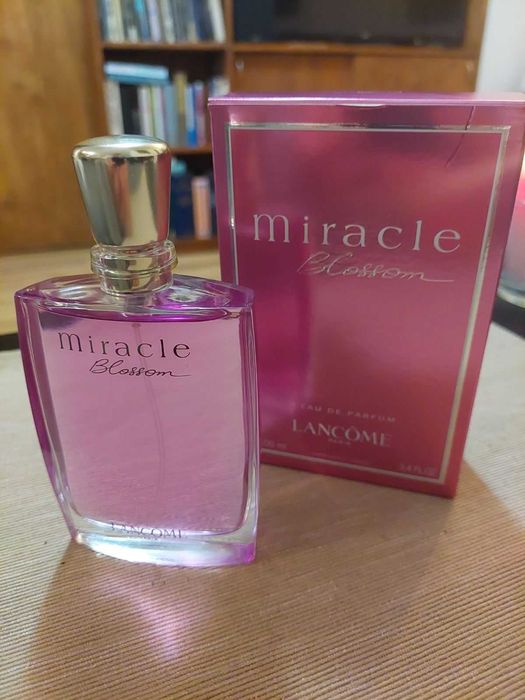 Парфюм Miracle blossom на Lancome