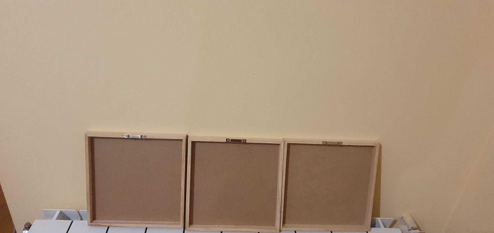 Цветен триптих с дървени рамки