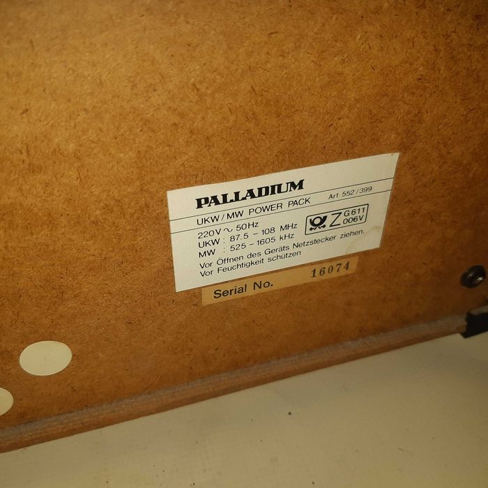 Радио касетофон и грамофон PALLADIUM  UKWMW POWER PACK