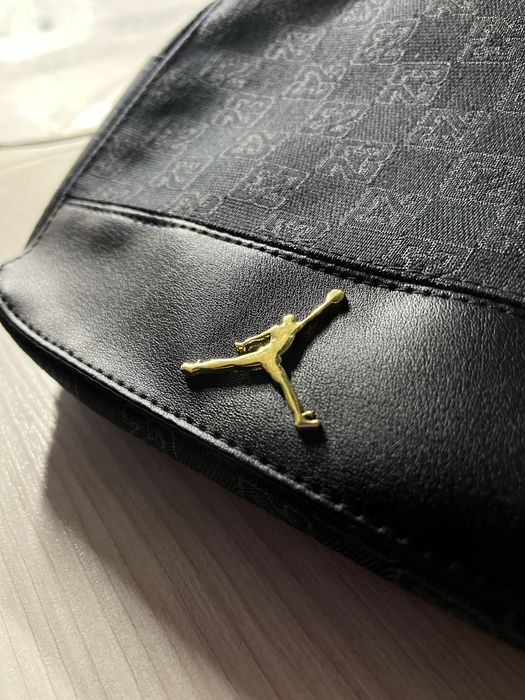 Сумка через плечо Jordan