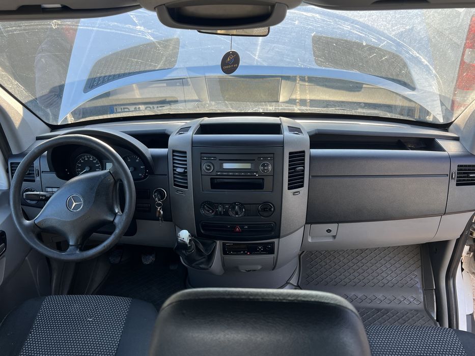 Vand camioneta mercedes sprinter 315