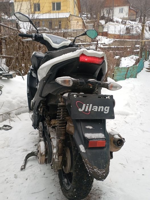 Мопед N-MAX 180 куб срочно