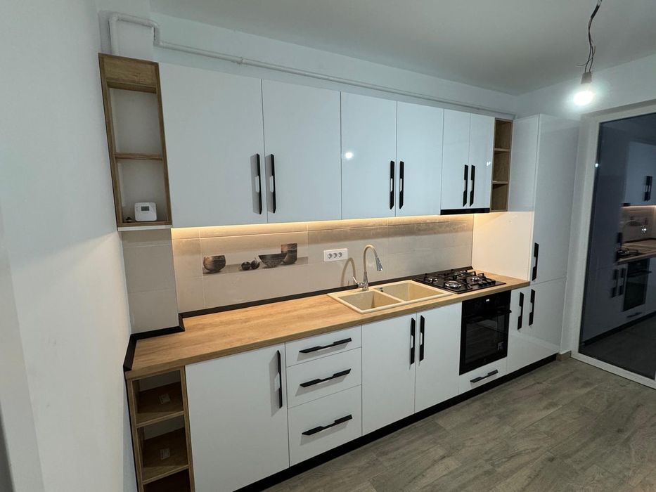 Mobilier la comanda