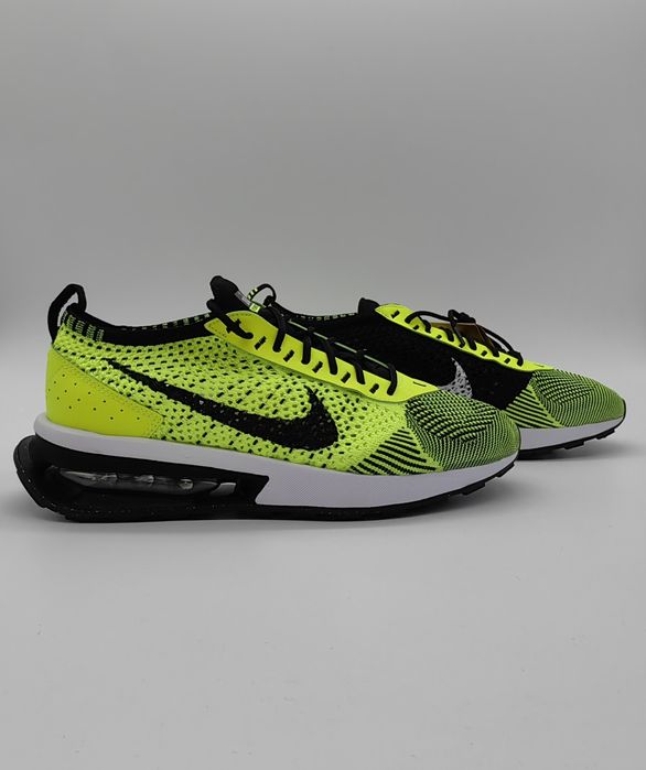NIKE Air Max Flyknit Racer