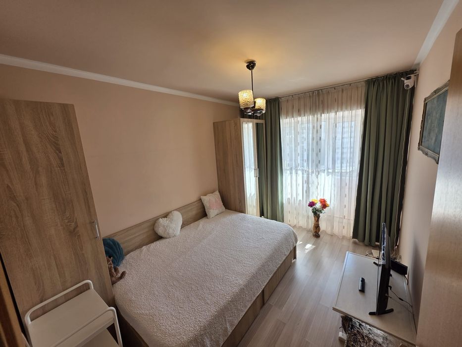 Apartament 3 camere D-na Ghica