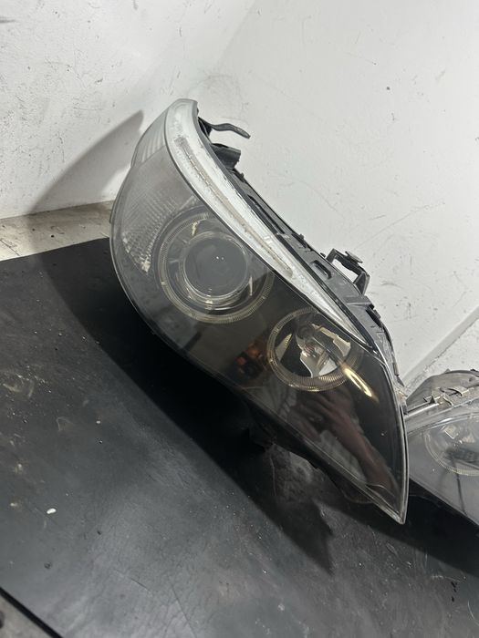 Far stanga adaptiv BMW Seria 5 E60 E61 520d 525d 530d 535d