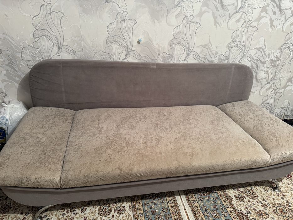 Продам диван раскладной