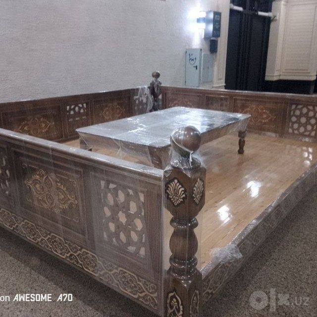 Сури тапчан карават
