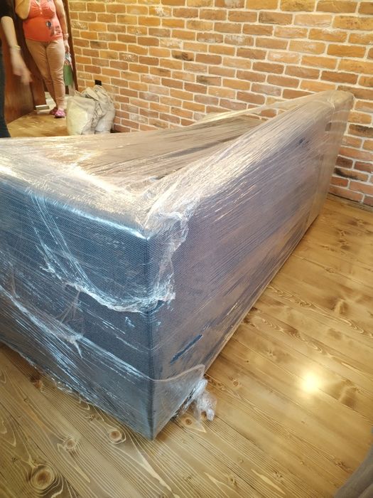 Продавам чисто нов диван – неупотребяван!