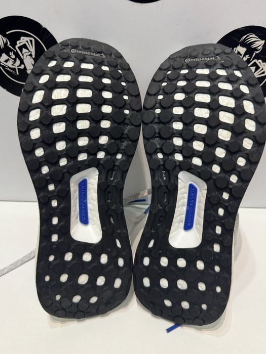 Маратонки ADIDAS ULTRA BOOST X. Номер 36.5