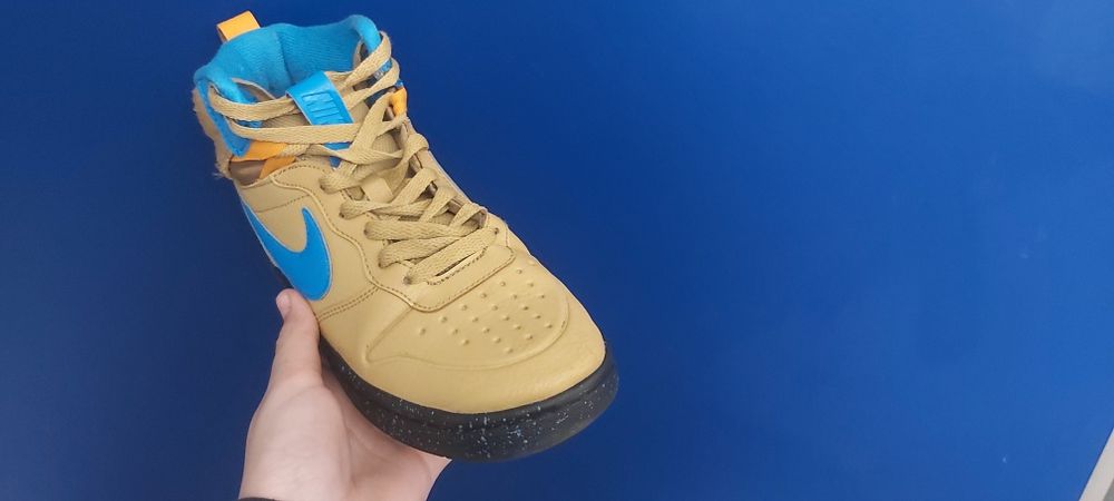 Nike court borough 2 vizion