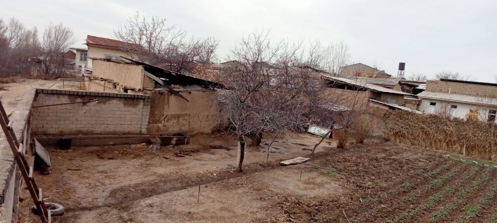 Yer sotiladi 5 sotix