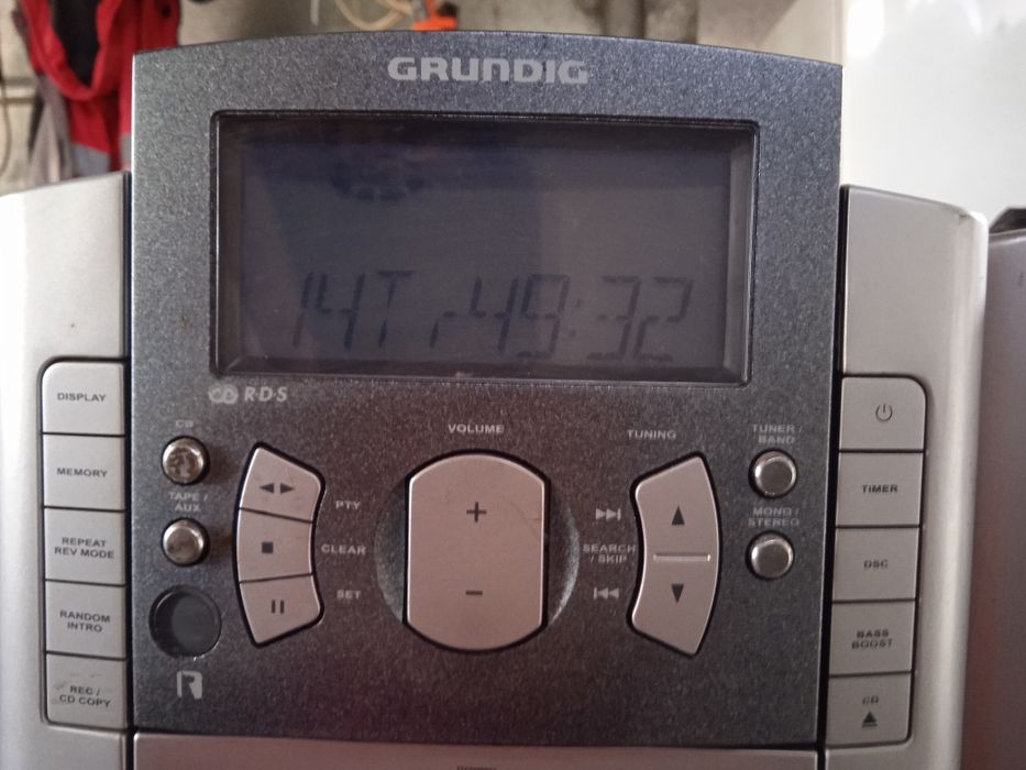 Стерео уредба Grundig