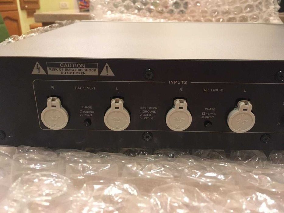 Усилитель для наушников Luxman p700u