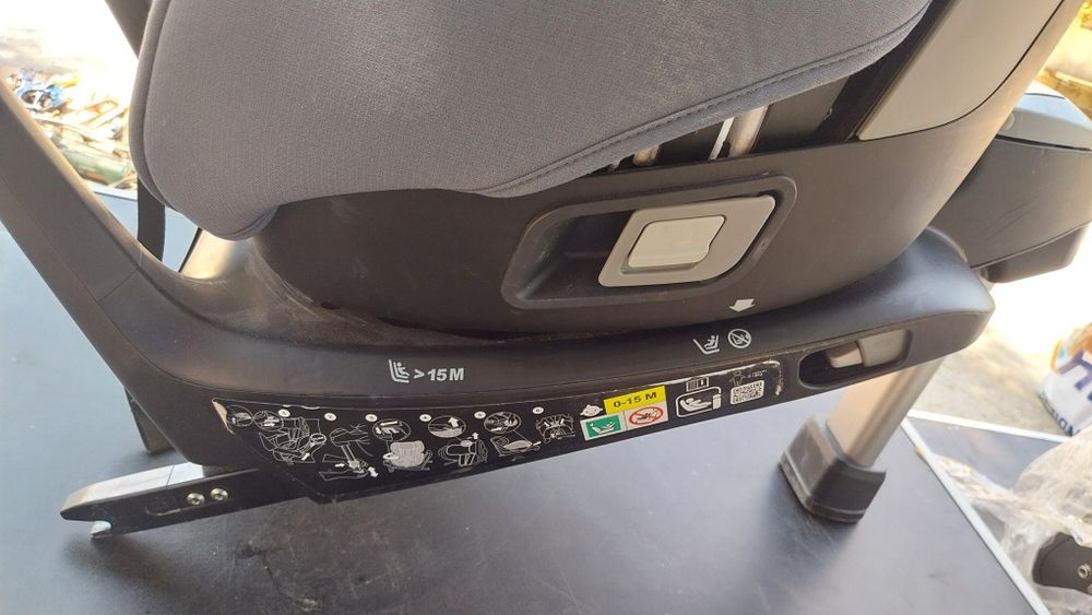 Детско столче за кола RECARO