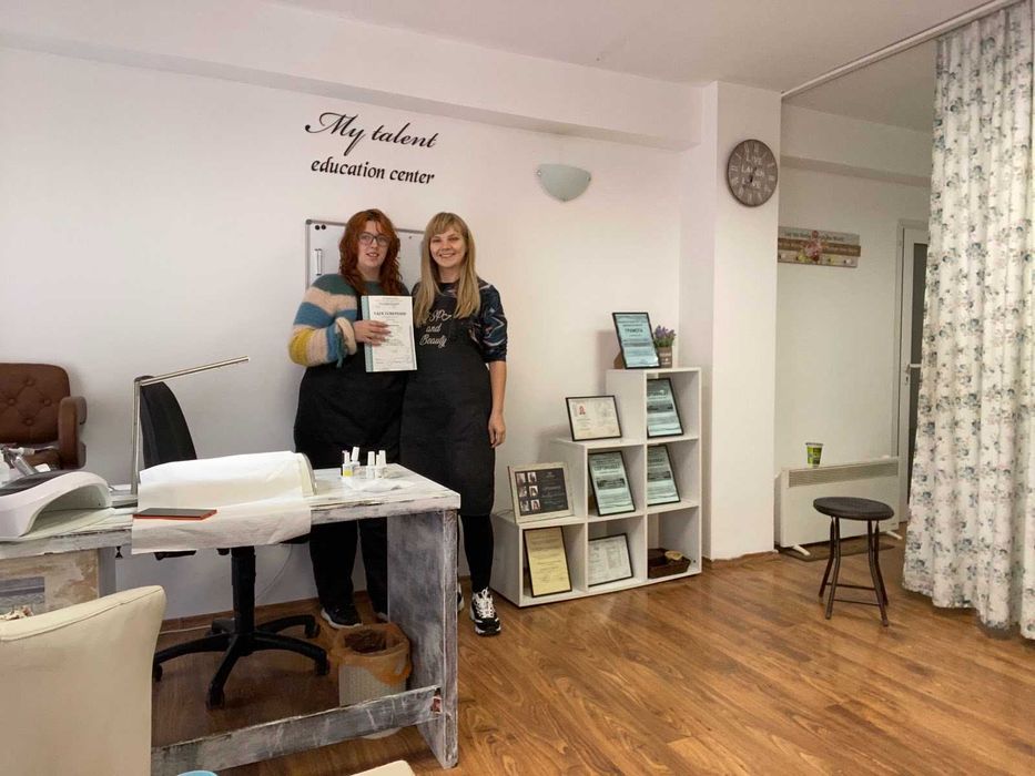 професионален курс по маникюр и педикюр, сертифициран преподавател