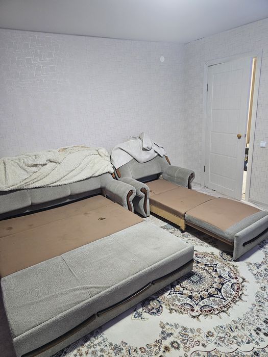 Продам диван и кресло