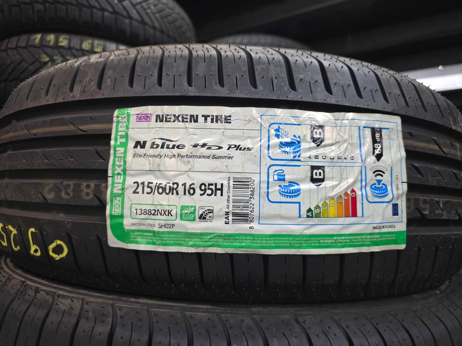 2бр Летни гуми 215 60 16 - Nexen