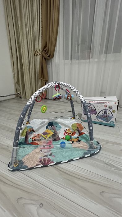 Продам не дорого игровой коврик-манеж