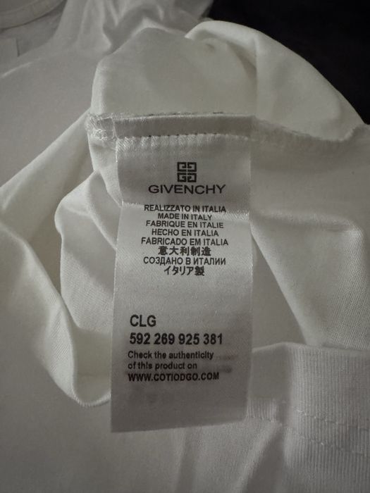 футболка givenchy, размер М, по факту L