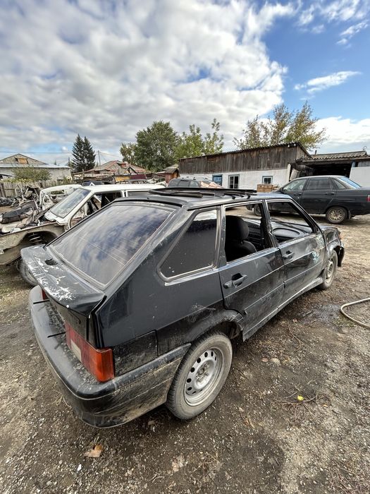 На разбор Ваз 2114